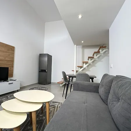 Select 2 Apartmán Tirana